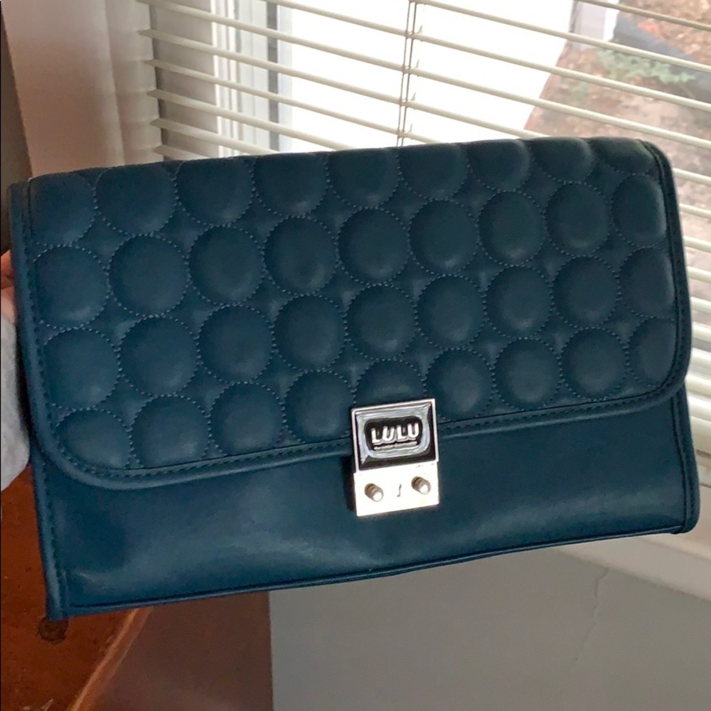Lulu clutch